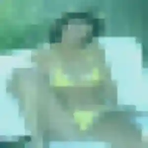 Photo de Kenza à Laussonne (26 ans) - plan cul sans inscription