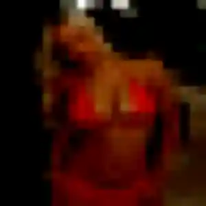 Sexy Lea, 24 ans à Lauwin-Planque - la contacter