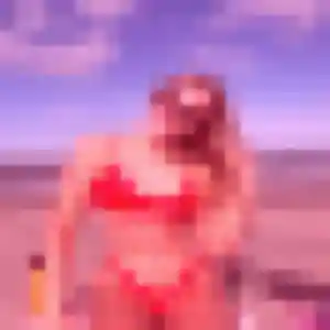 Charmante Roxane, 21 ans à Le Chaffaut-Saint-Jurson - voir sa photo