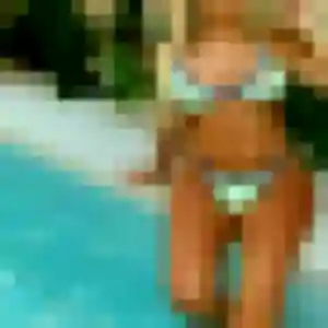 Coralie, 29 ans, en ligne à Le Conquet pour un plan cul