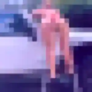 Charmante Stella, 30 ans à Le Croisty - voir sa photo