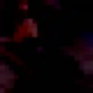 Flore, 33 ans, en ligne à Le Revest-les-Eaux pour un plan cul