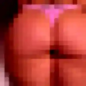 Jade, 34 ans, connectée à Le Robert pour une rencontre coquine