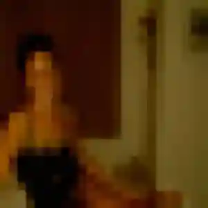 Apolline, femme de 35 ans propose plan cul à Le Sourn
