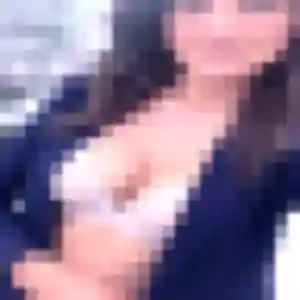 Photo sexy de Salome, 20 ans à Le Thil - rencontre sans lendemain