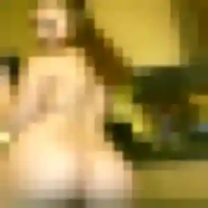 Noemie (29 ans) à Le Tourne propose une rencontre rapidement