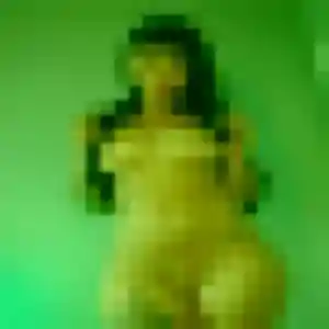 Photo exclusive de Jade, 27 ans à Lendou-en-Quercy - plan discret