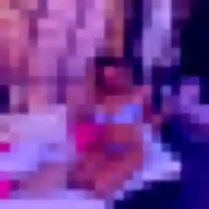 Photo de Clemence à Lentilly (27 ans) - plan cul gratuit