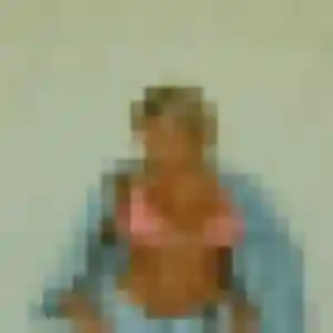 Charmante Mona, 32 ans à Les Adrets - découvrir son profil