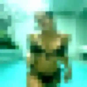 Photo de Zara à Les Cerqueux (29 ans) - plan cul discret