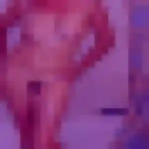 Photo de Kenza à Les Clayes-sous-Bois (24 ans) - plan cul gratuit