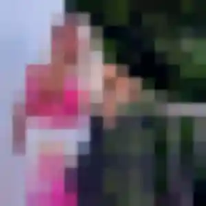 Elena (29 ans) à Les Hauts-de-Chée cherche un plan cul ce soir