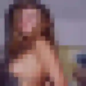 Lena, femme de 29 ans cherche plan cul à Les Loges