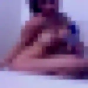 Zara, 28 ans, dispo pour plan cul à Les Molières
