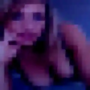 Elina, 22 ans, dispo pour plan cul à Les Pavillons-sous-Bois