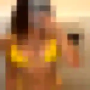 Zelie de Les Villards-sur-Thônes, 32 ans - plan cul discret