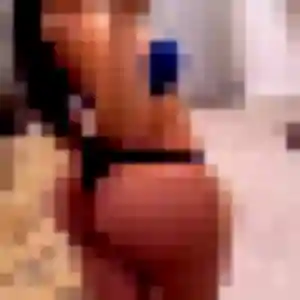 Photo de Solene à Lesches (21 ans) - plan cul anonyme