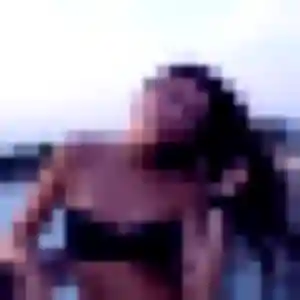Anissa (25 ans) à Leyme cherche une rencontre ce soir