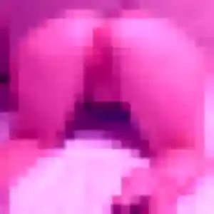 Rejoins Sarah, 21 ans à Linas en privé