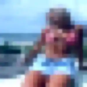 Amandine, 24 ans, en ligne à Lisses pour un plan cul