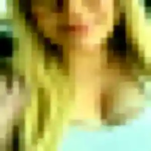 Ambre de Locmariaquer, 27 ans - plan cul discret