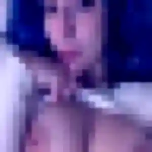 Profil de Giulia à Longecourt-en-Plaine (25 ans) - plan cul sans inscription