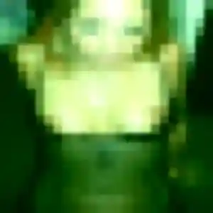 Sexy Emma, 22 ans à Longèves - voir sa photo