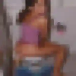 Rejoins Marine, 33 ans à Longuyon en privé