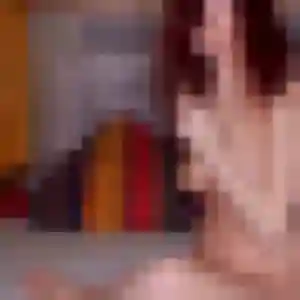 Charmante Julie, 27 ans à Loulay - voir sa photo