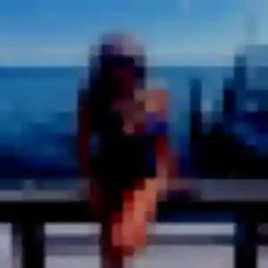 Stella (30 ans) à Lurcy-Lévis cherche un plan cul maintenant