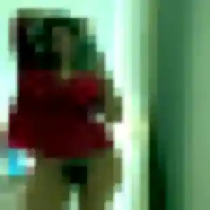 Alina, 23 ans, dispo pour plan cul à Mallemoisson