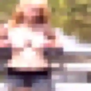 Photo exclusive de Yara, 26 ans à Marçay - rencontre coquine