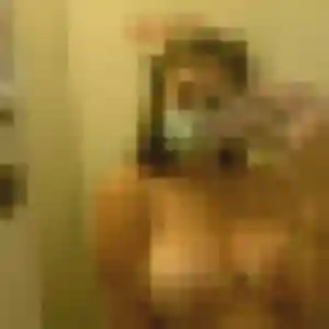 Photo de Inaya à Marmande (31 ans) - plan cul discret