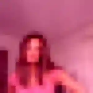Jade, femme de 35 ans cherche plan cul à Marquay