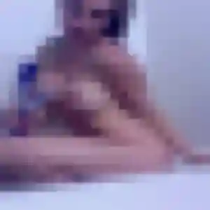 Contacte Zara, 31 ans à Marsac-sur-Don en privé