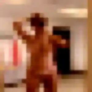 Photo de Alix à Martizay (19 ans) - plan cul discret