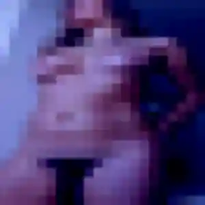 Yasmine, 19 ans, disponible à Maulde pour un plan cul