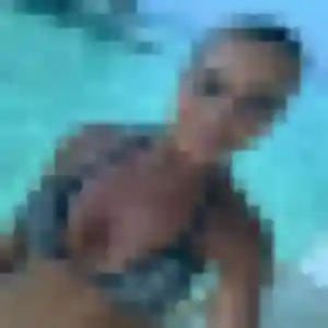 Charmante Oceane, 21 ans à Mazerolles - voir sa photo
