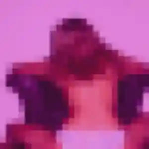 Anissa, 24 ans, connectée à Mazières-en-Gâtine pour une rencontre coquine