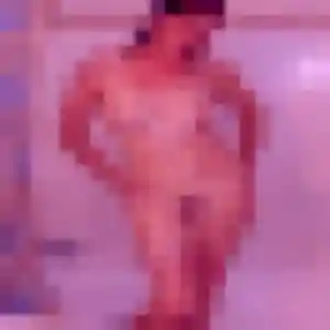 Photo de Elodie à Merdrignac (23 ans) - plan cul discret
