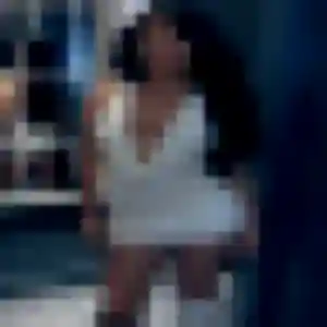 Rejoins Justine, 30 ans à Mérignies en privé