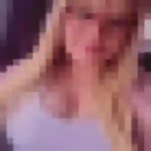 Tessa, 23 ans, dispo pour plan cul à Merpins