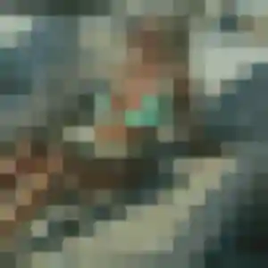 Photo de Axelle à Mesnil-sur-l'Estrée (25 ans) - plan cul anonyme