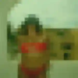 Lila, femme de 30 ans cherche plan cul à Messas