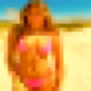 Chloe, femme de 21 ans cherche plan cul à Meudon