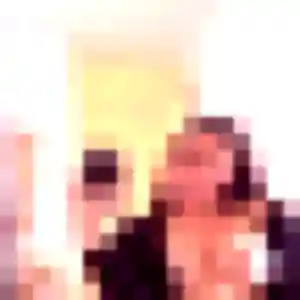 Amandine, 20 ans, en ligne à Mions pour une rencontre coquine