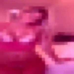 Sexy Zoe, 20 ans à Miramont-de-Comminges - voir sa photo