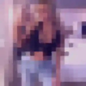 Sasha, 22 ans, connectée à Miserey pour un plan cul