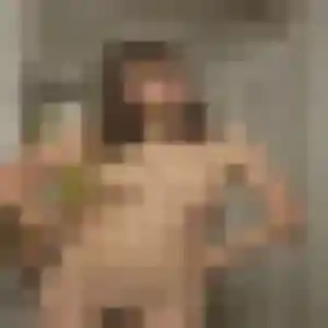 Olivia, 25 ans, en ligne à Montchevreuil pour une rencontre coquine