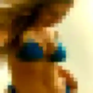Rejoins Julie, 31 ans à Montfaucon-en-Velay en privé